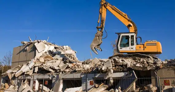 démontage de bâtiment