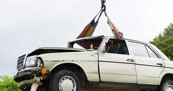 ENLÈVEMENT D’ÉPAVE DE VOITURE